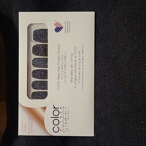 Color Street Holidaze